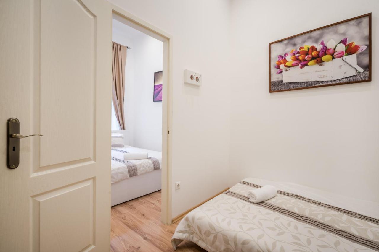Real Apartments Vadász Budapest Exterior foto